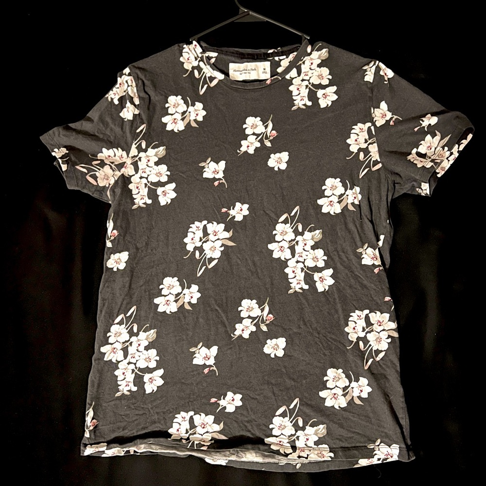 Abercrombie and Fitch B&L Tee